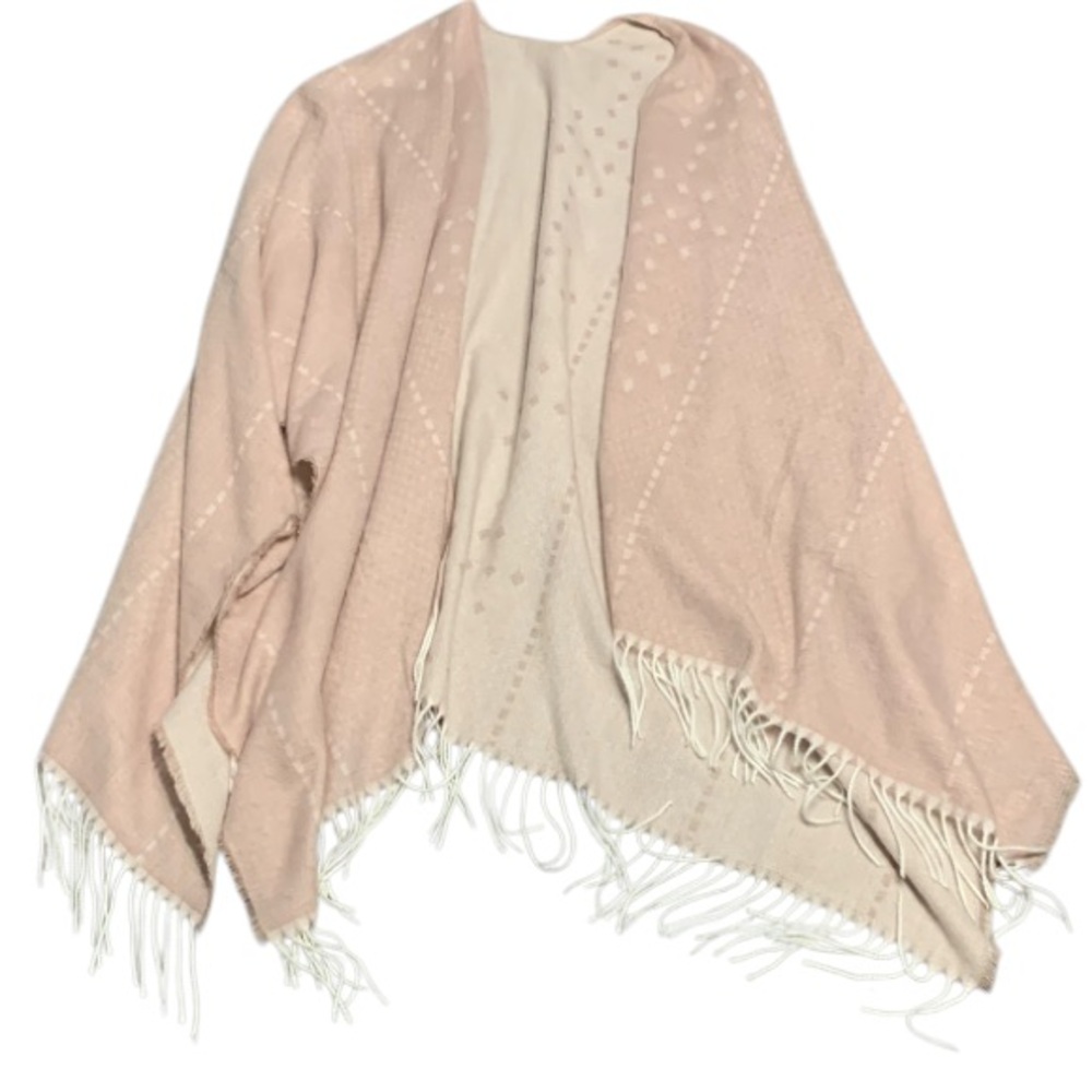GENTLE FAWN Reversible Elegant Pink Fringed Women's Kimono